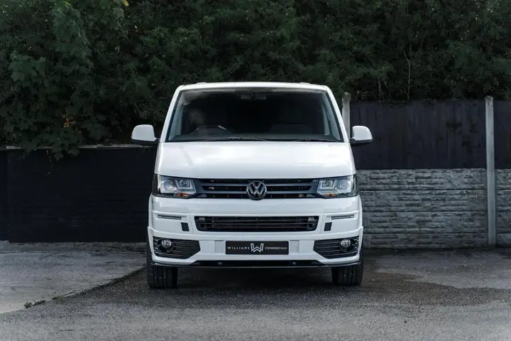 Volkswagen Transporter 2013 photo 2