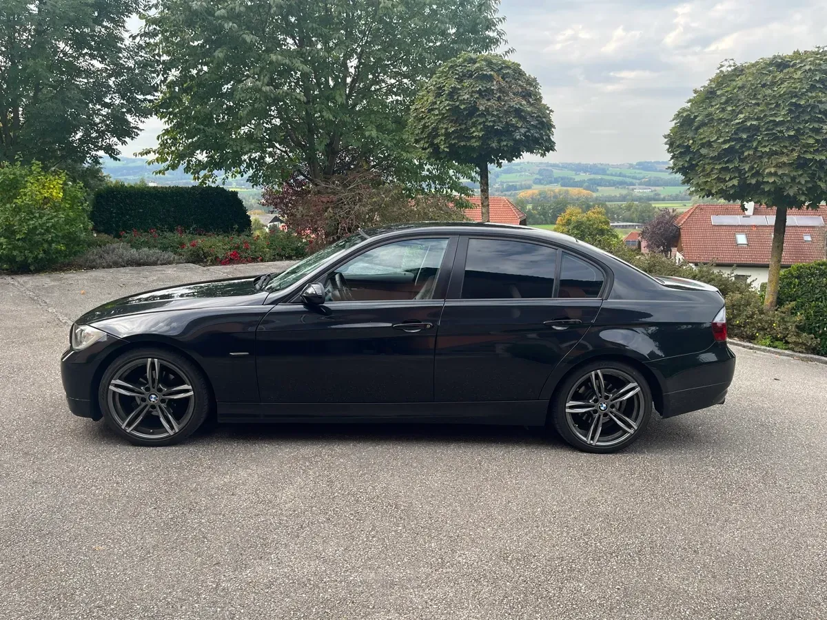 BMW 3 Series 2007 photo 3