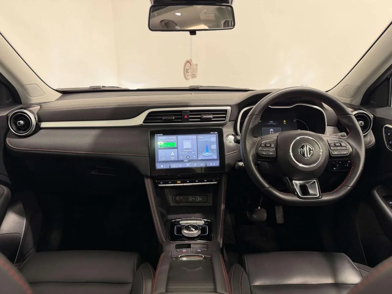 MG Zs 2022 photo 2