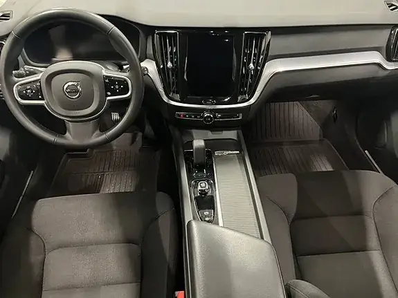 Volvo V60 Cross Country 2022 photo 5