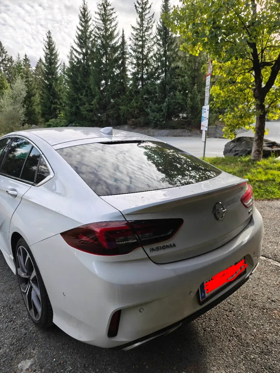 Opel Insignia 2018 photo 2