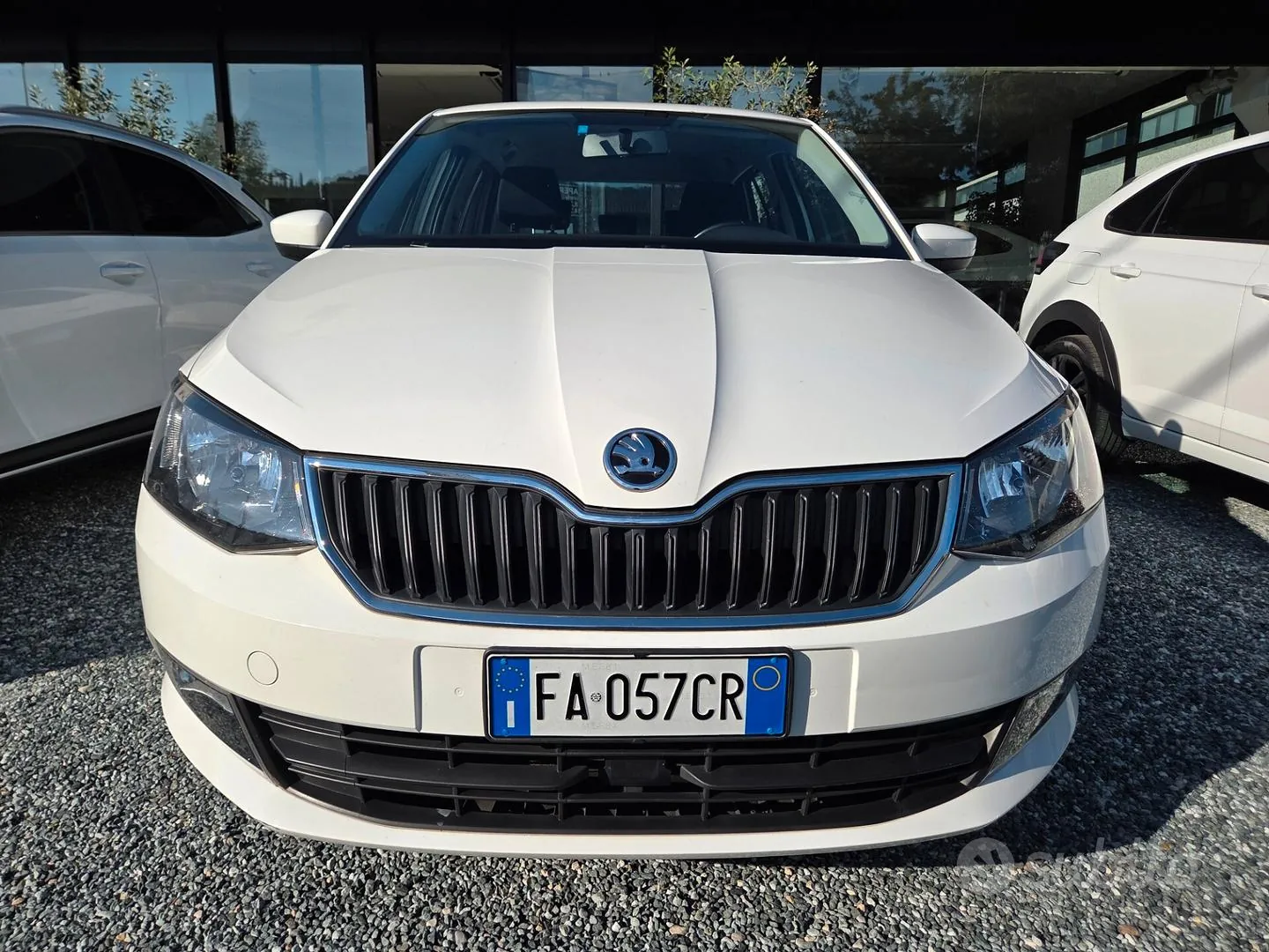 Skoda Fabia 2015 photo 3