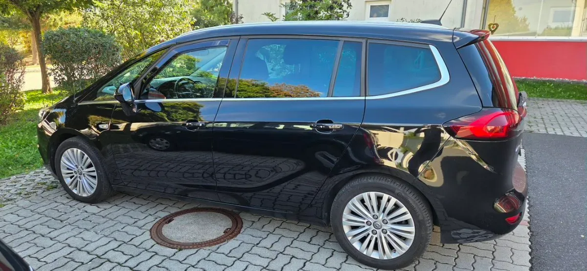 Opel Zafira Tourer
