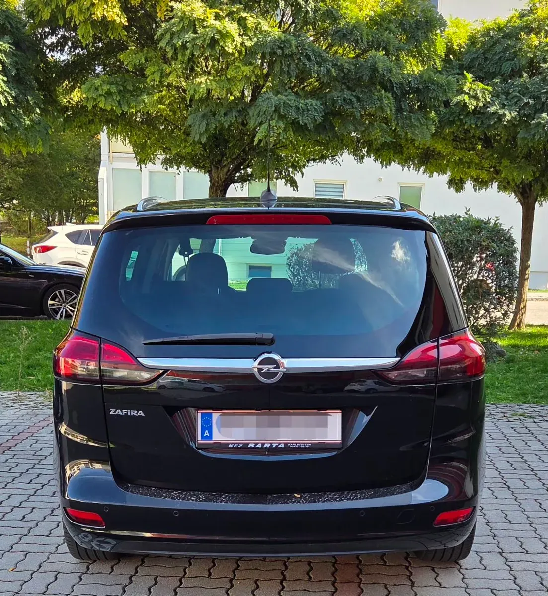 Opel Zafira Tourer 2019 photo 2