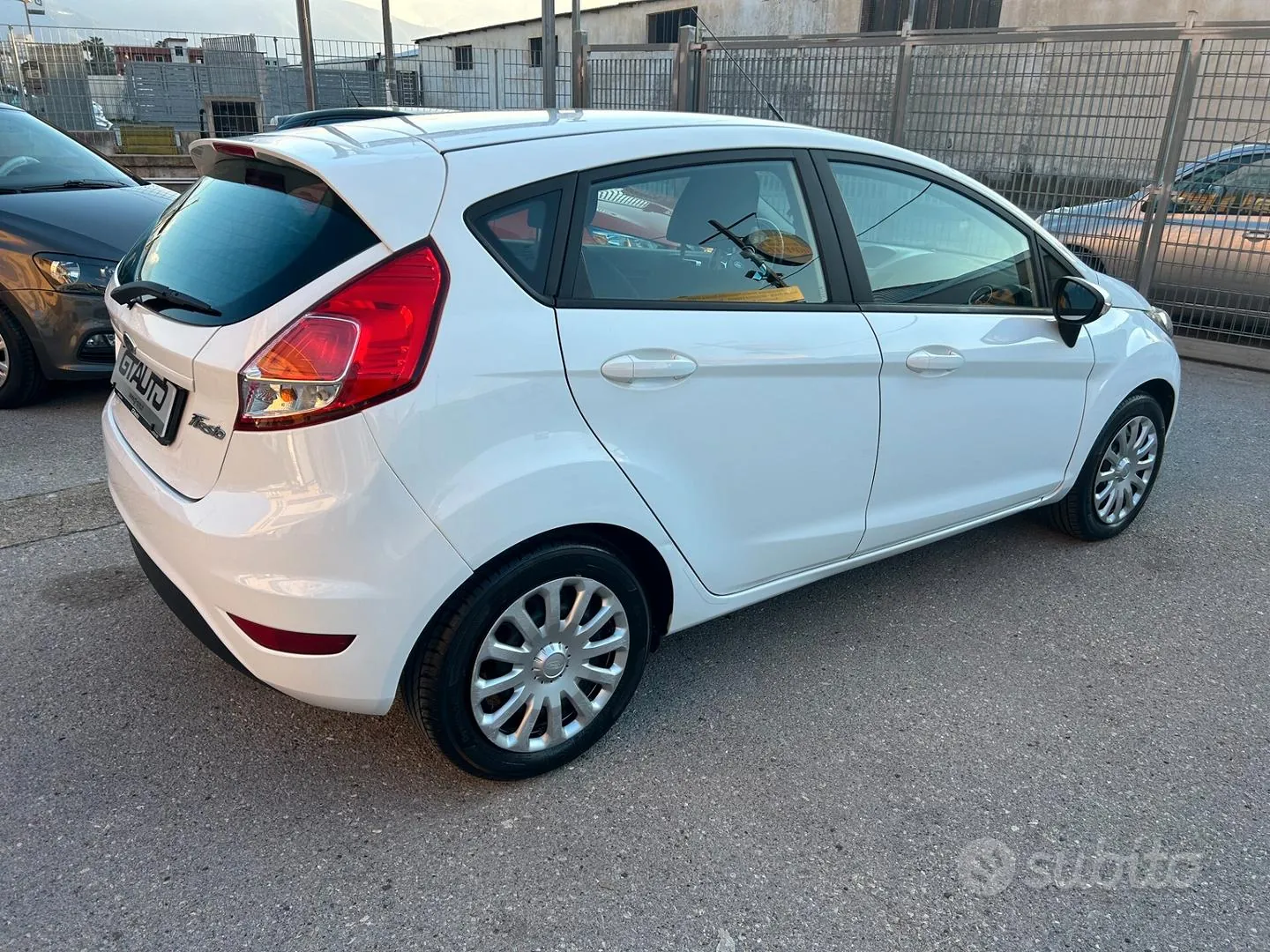 Ford Fiesta 2013 photo 4