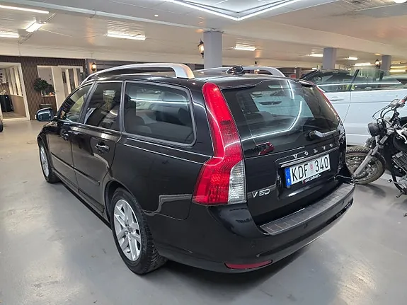 Volvo V50