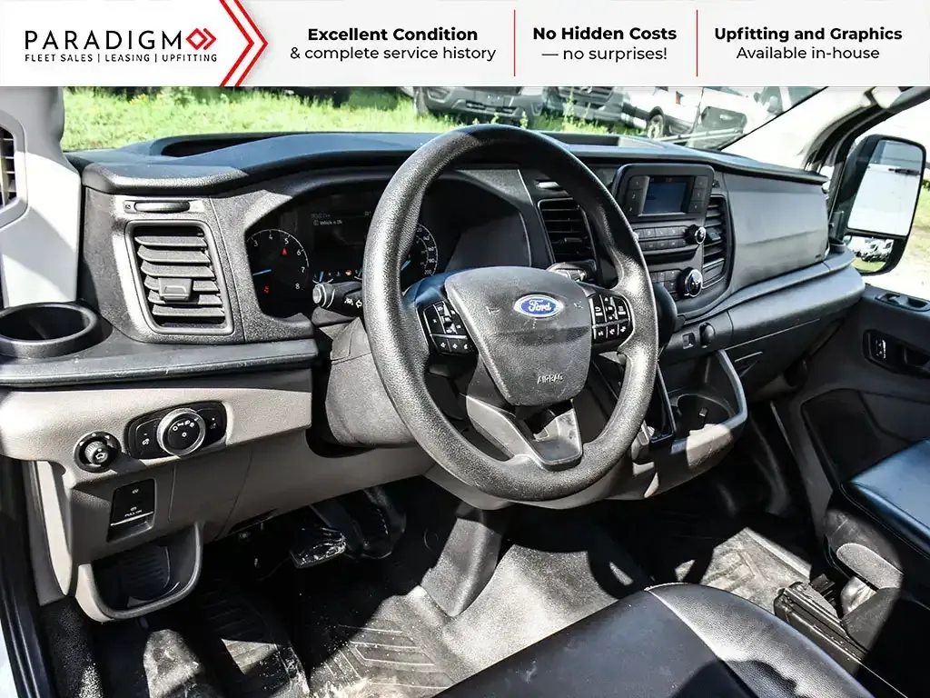 Ford Transit Cargo Van 2025 photo 2