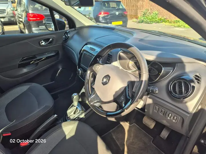 Renault Captur 2015 photo 2