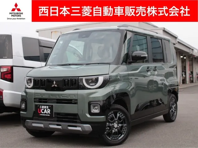 Mitsubishi Delica Mini