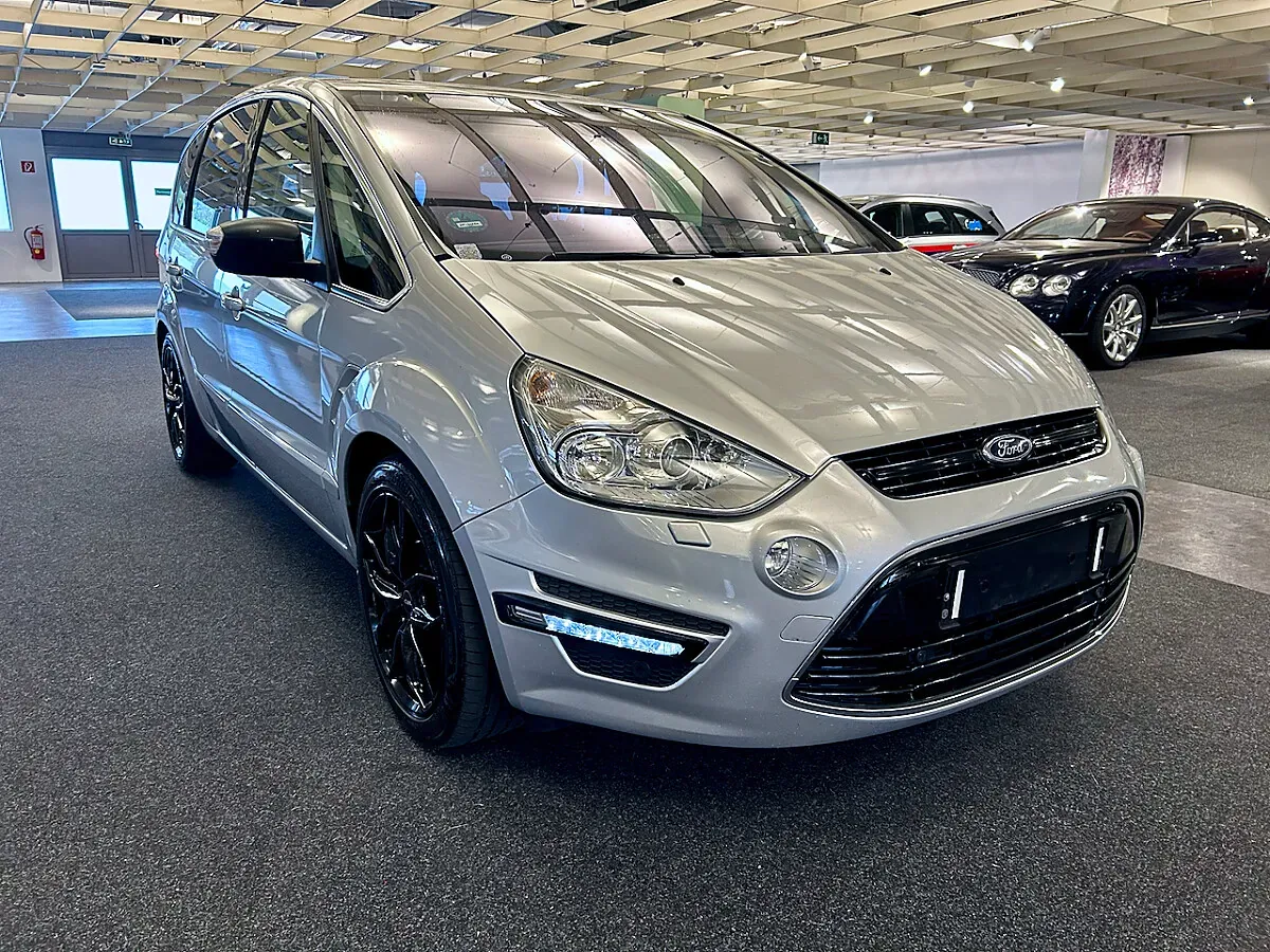 Ford S-Max 2014 photo 3