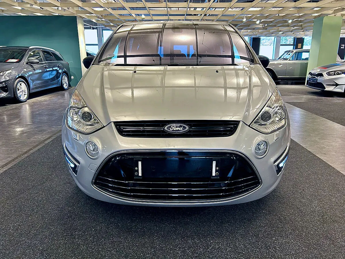 Ford S-Max 2014 photo 2