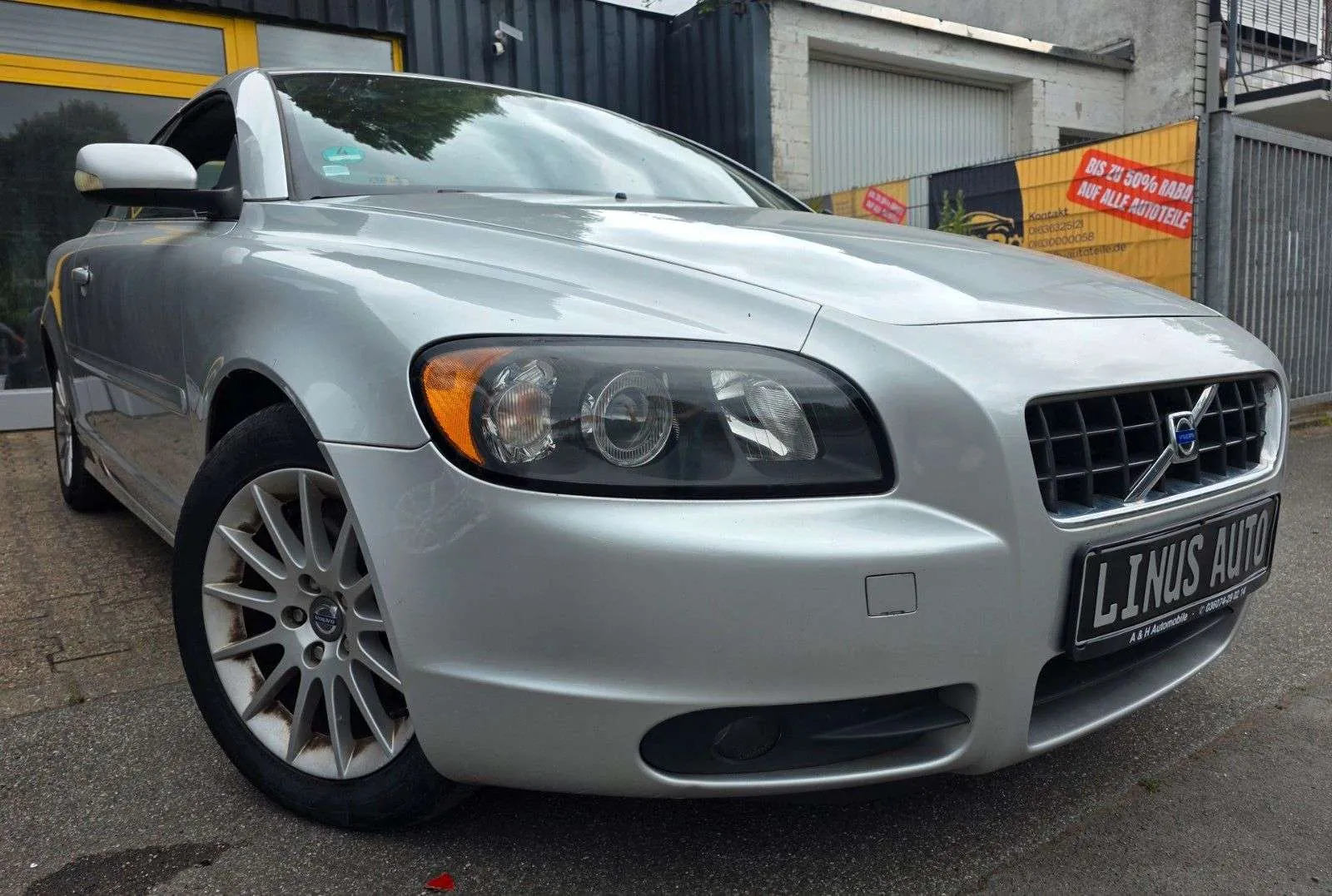 Volvo C70 2006 photo 2