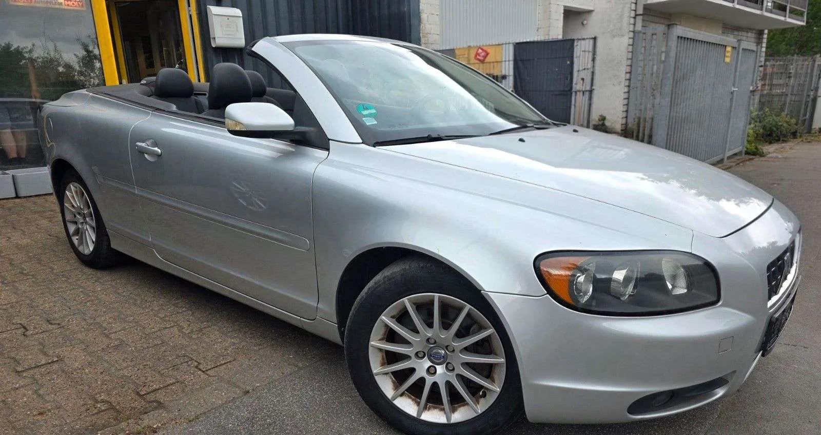 Volvo C70 2006 photo 4