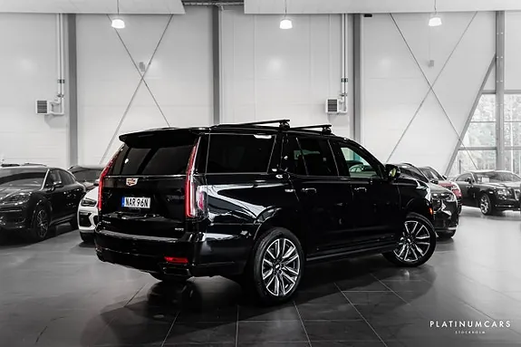 Cadillac Escalade 2022 photo 2