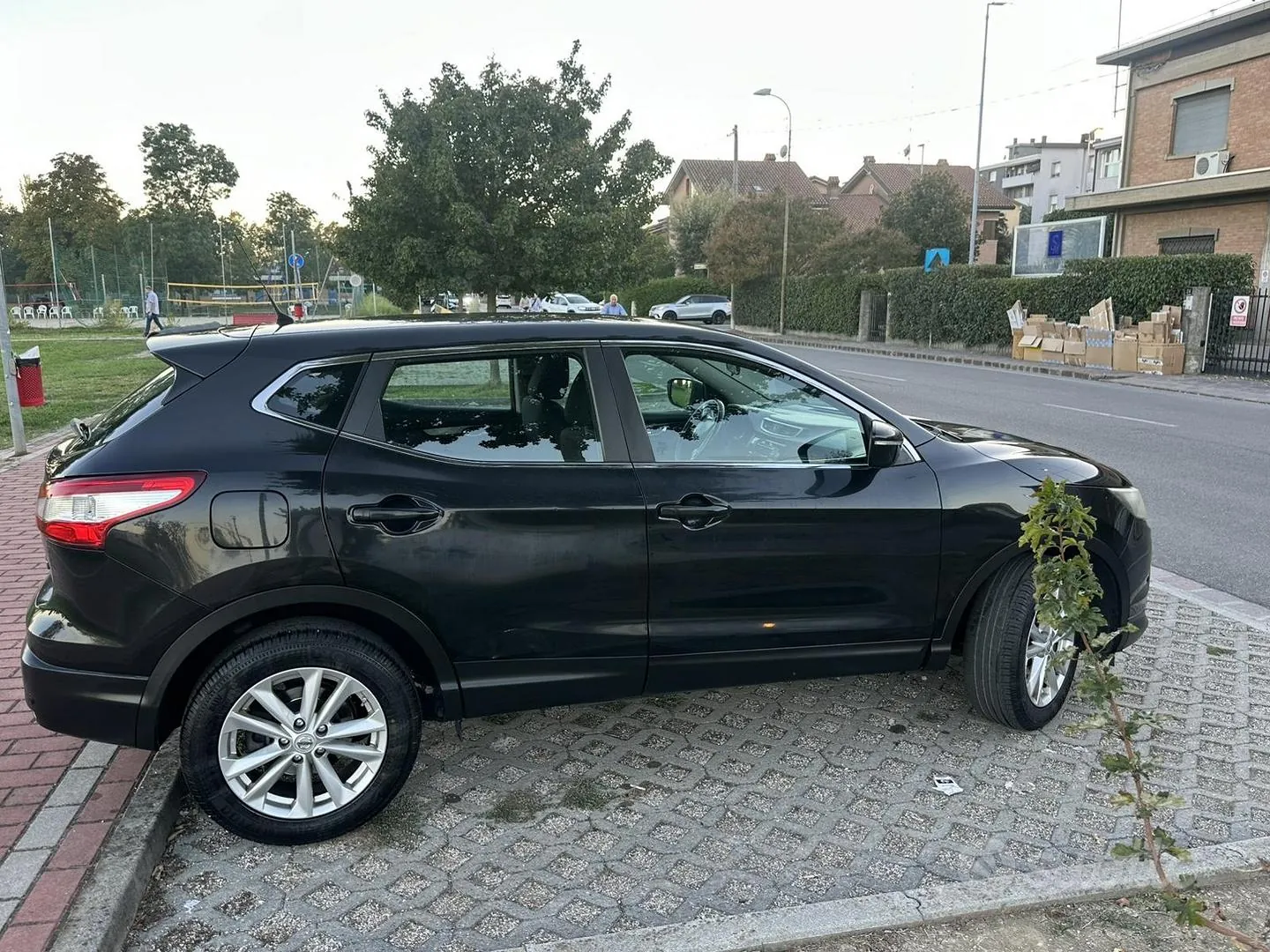 Nissan Qashqai 2014 photo 4