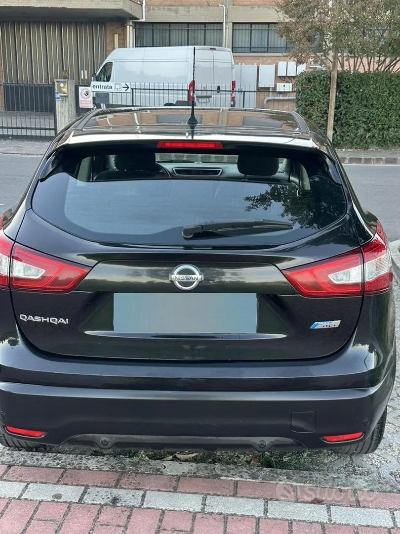 Nissan Qashqai 2014 photo 2