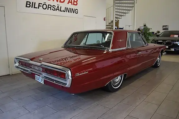 Ford Thunderbird 1966 photo 5