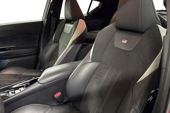 Toyota C-Hr 2021 photo 4