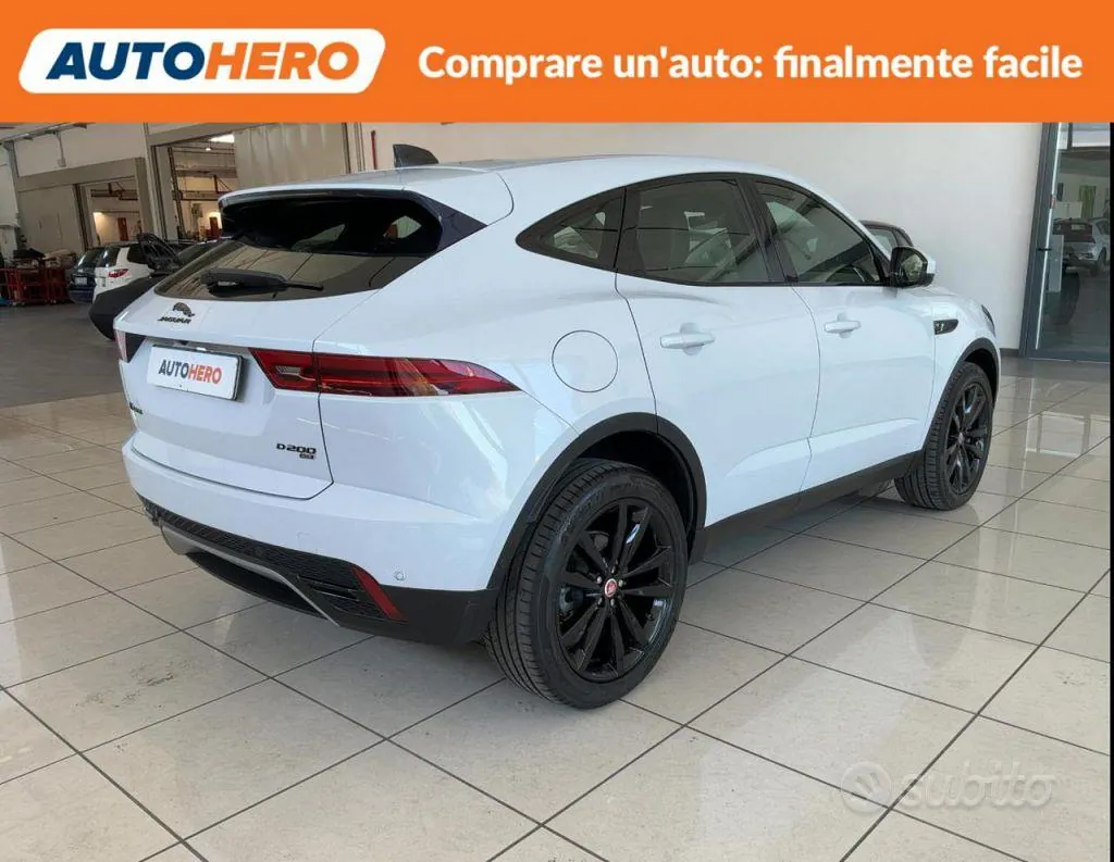 Jaguar E-Pace 2021 photo 5