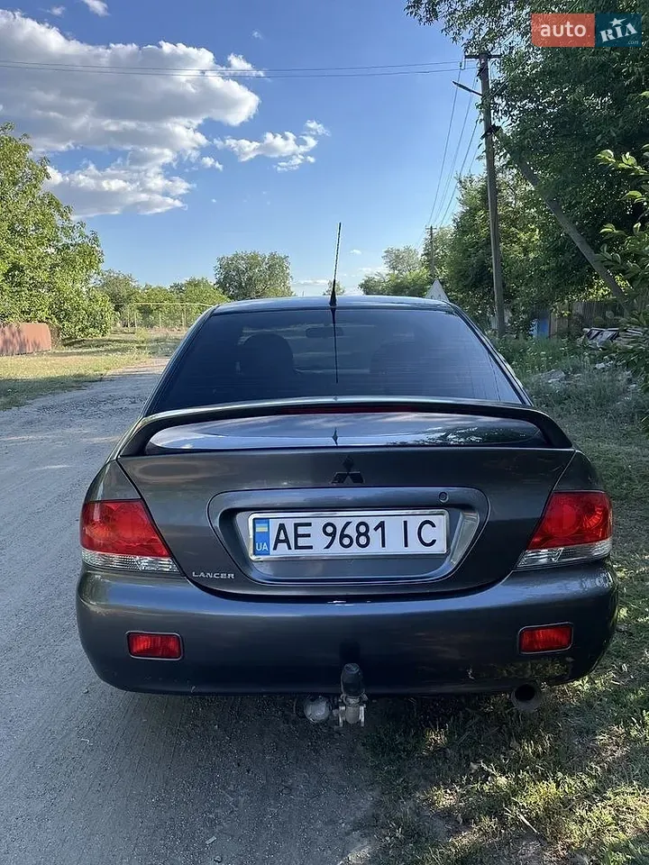 Mitsubishi Lancer 2004 photo 4