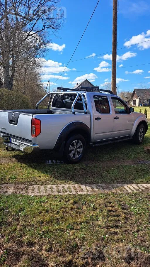 Nissan Navara 2006 photo 4