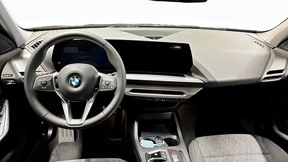 BMW 120 2025 photo 4