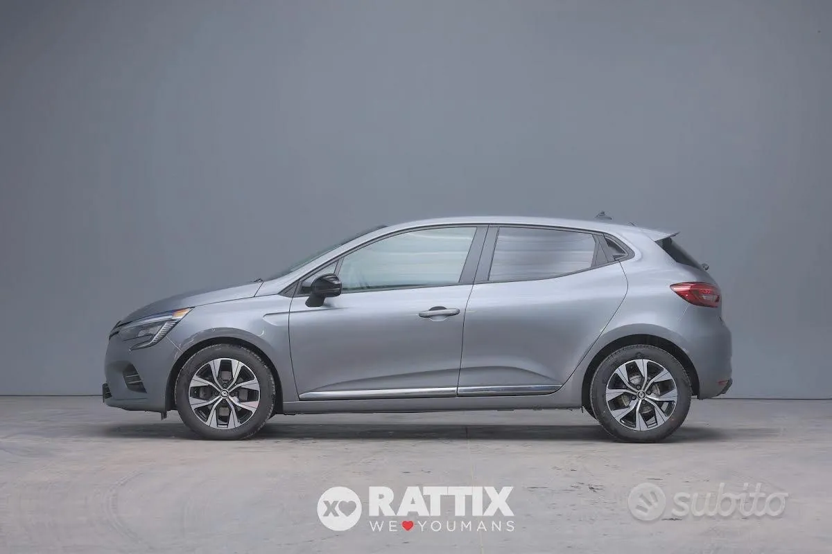 Renault Clio 2023 photo 2