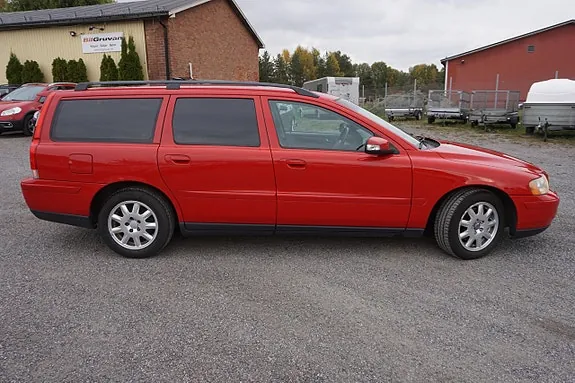 Volvo V70 2007 photo 2