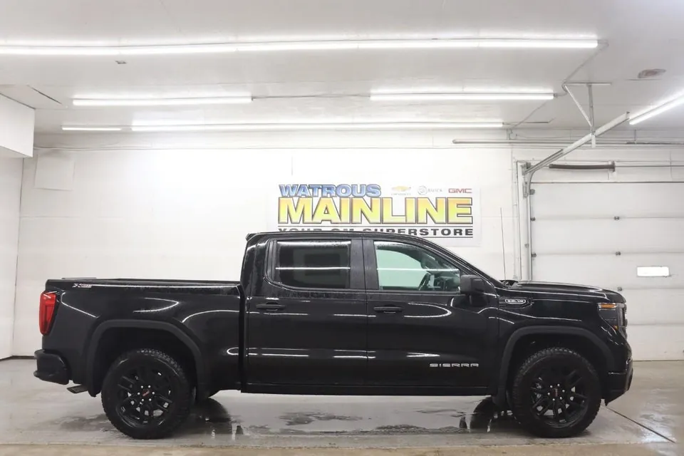GMC Sierra 1500 Pro 2026 photo 2