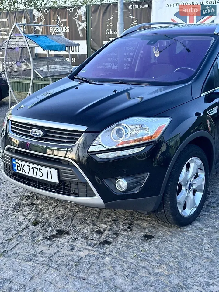 Ford Kuga 2011 photo 4