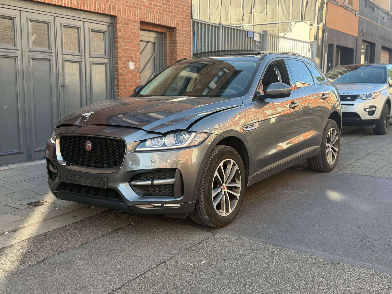 Jaguar F-Pace