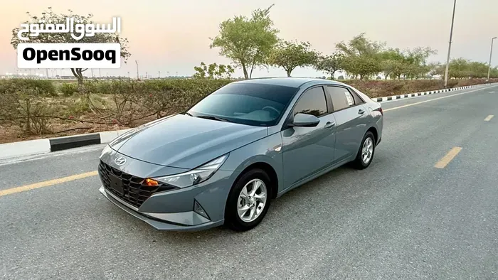 Hyundai Elantra 2023 photo 2