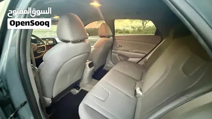 Hyundai Elantra 2023 photo 4