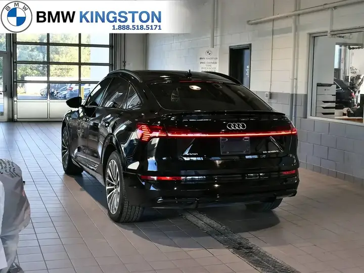 Audi E-Tron 2021 photo 4