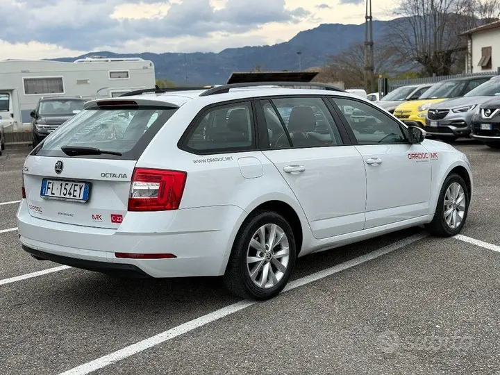 Skoda Octavia 2017 photo 4