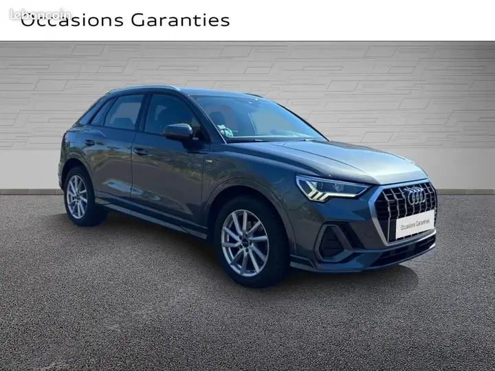 Audi Q3 2019 photo 4