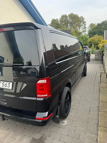 Volkswagen Multivan 2016 photo 5
