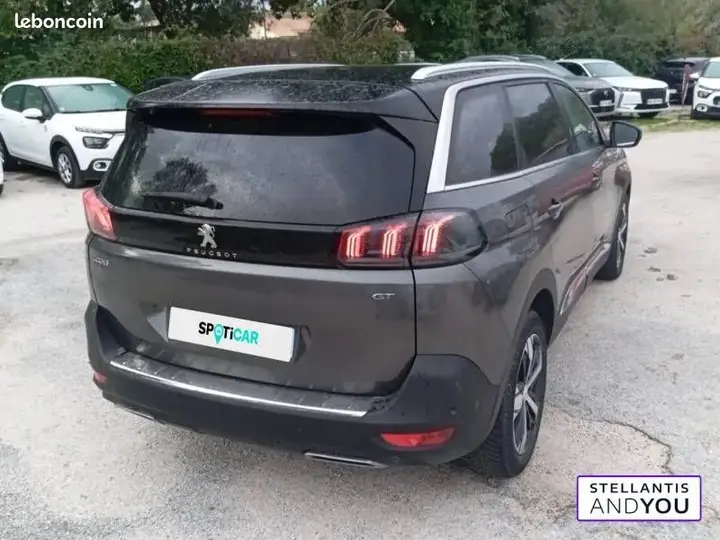 Peugeot 5008 2024 photo 3