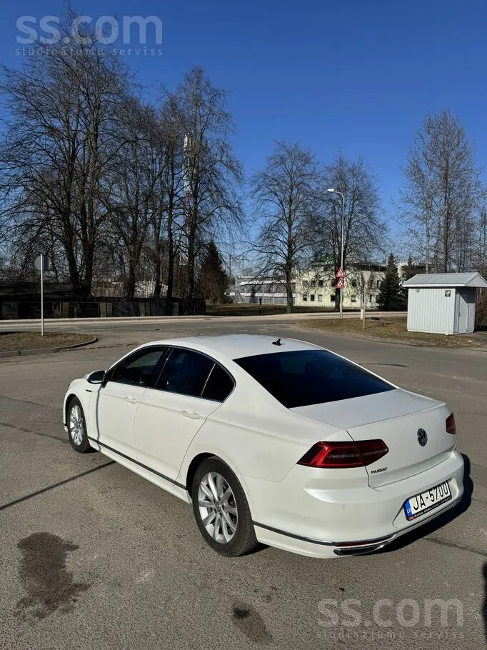 Volkswagen Passat 2015 photo 3