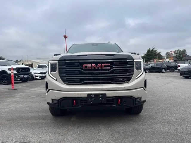 GMC Sierra 1500 2026 photo 2