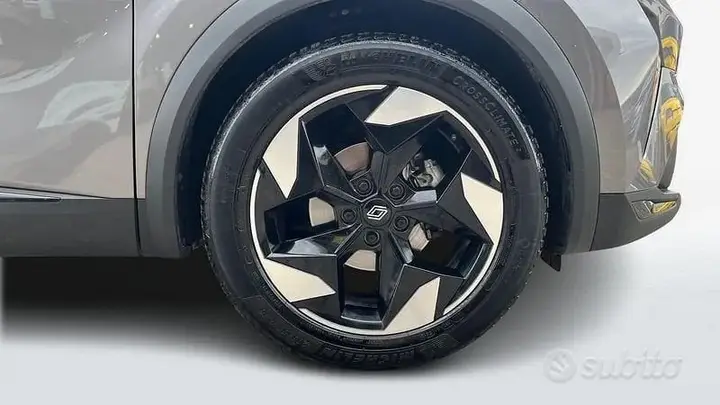 Renault Captur 2025 photo 5
