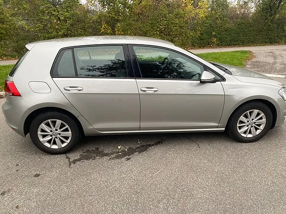 Volkswagen Golf 2013 photo 4