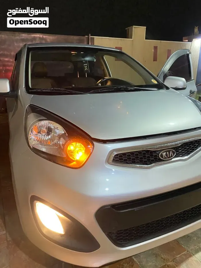 Kia Picanto 2012 photo 5