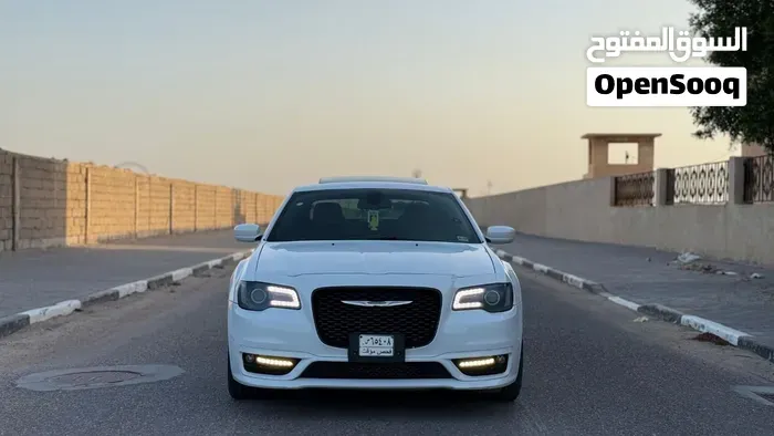 Chrysler 300 2017 photo 3