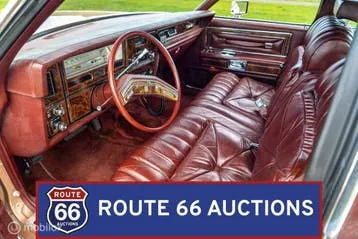 Lincoln Continental Town Car 1979 photo 2