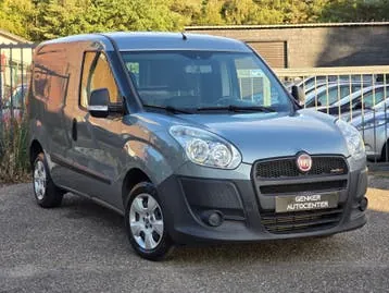 Fiat Doblo 2011 photo 2