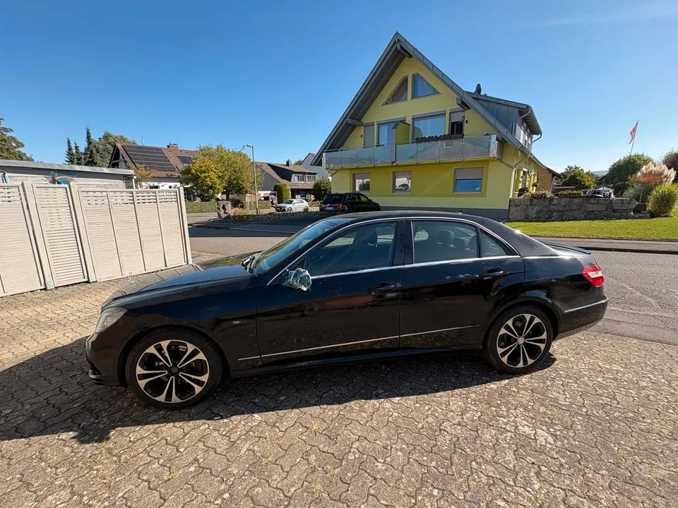 Mercedes-Benz E 350 Cgi