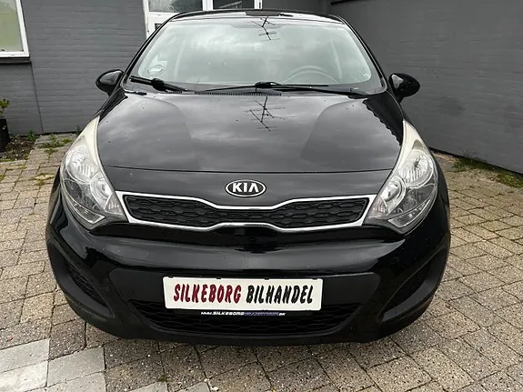 Kia Rio 2014 photo 2