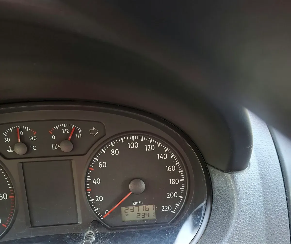 Volkswagen Polo 2008 photo 2
