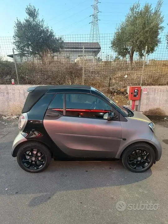 Smart Fortwo 2018 photo 4
